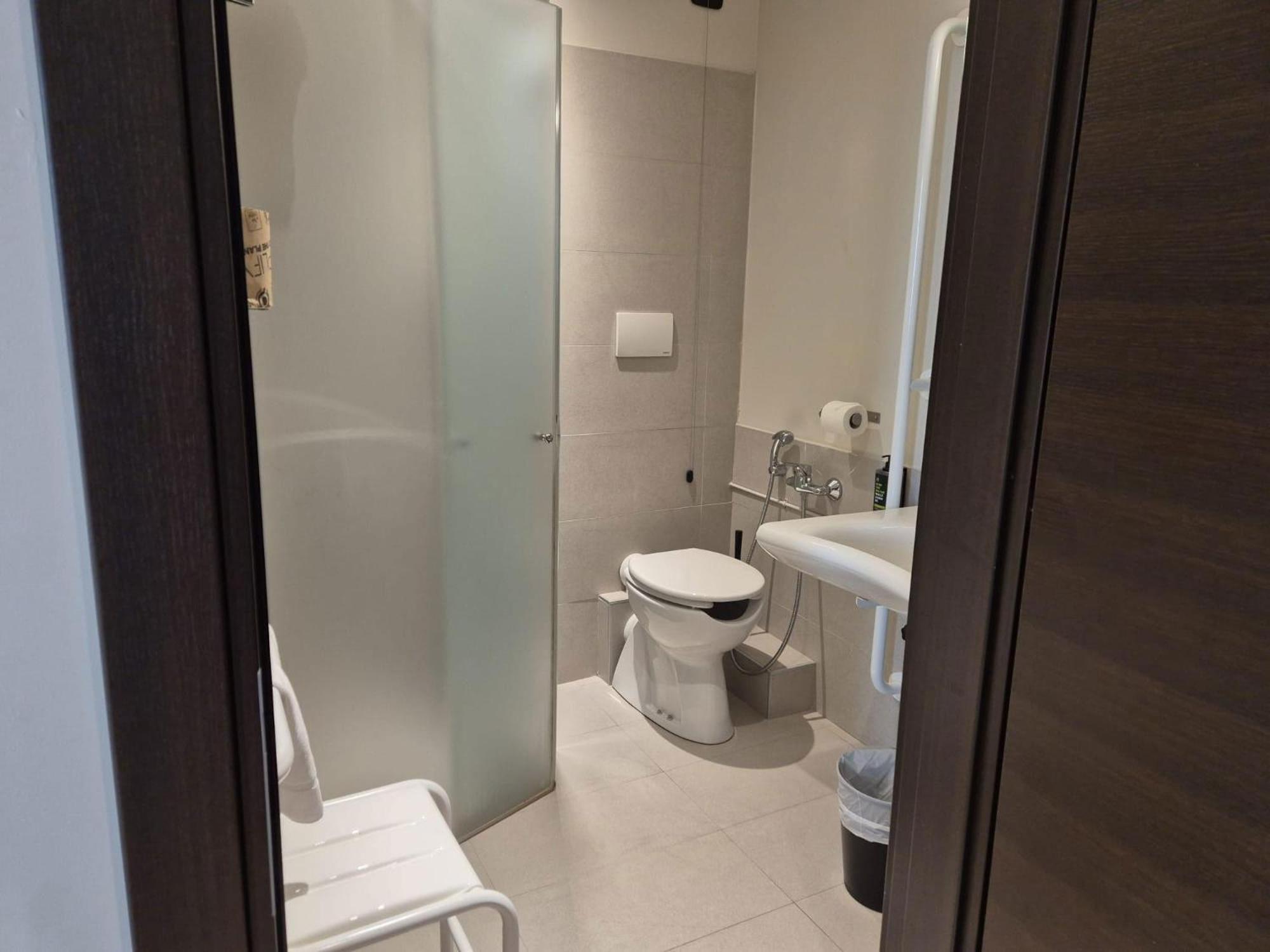 B&B Hotel Milano Sesto Marelli Sesto San Giovanni Esterno foto